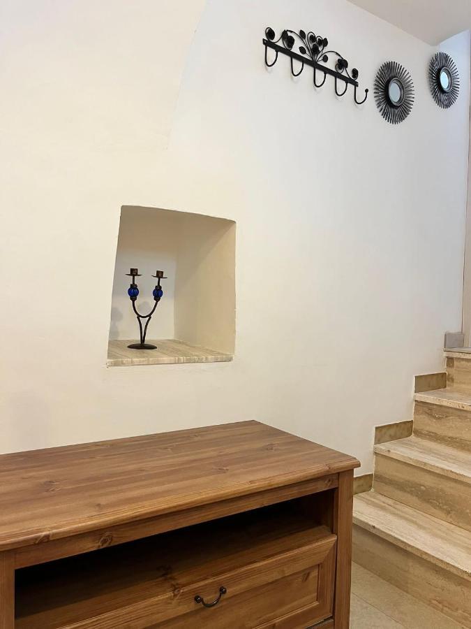 Villa Naomi 奥斯图尼 外观 照片